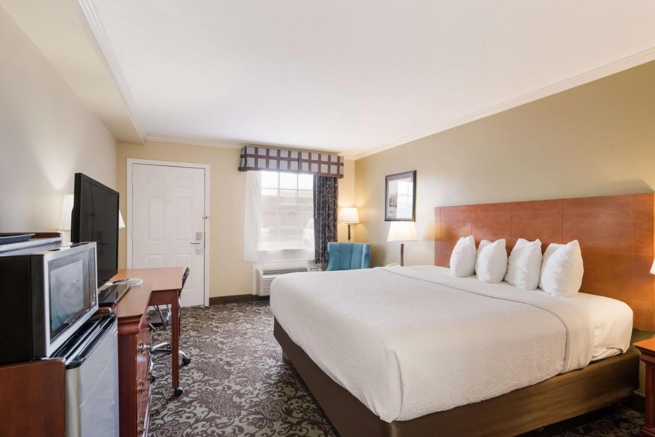 Best Western Конуей Екстериор снимка