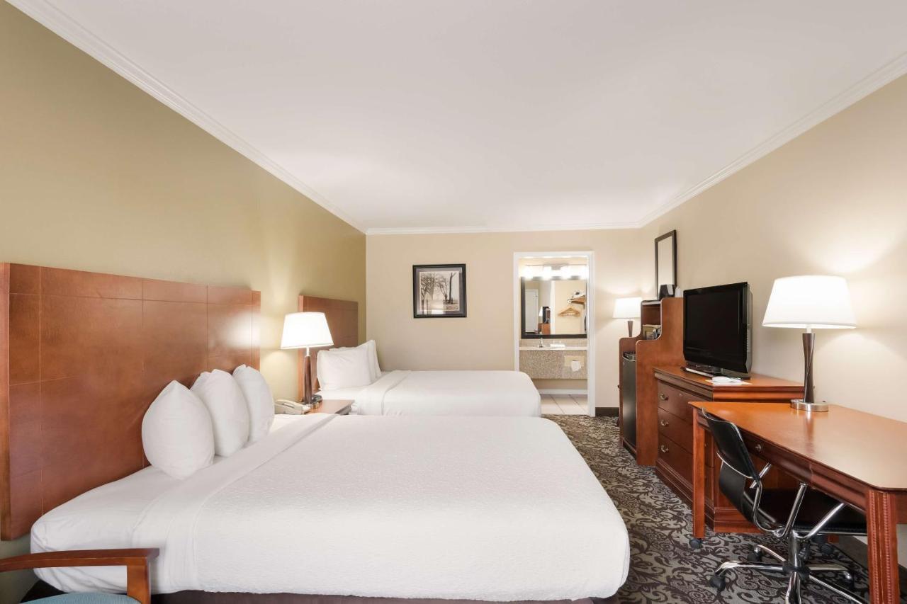 Best Western Конуей Екстериор снимка