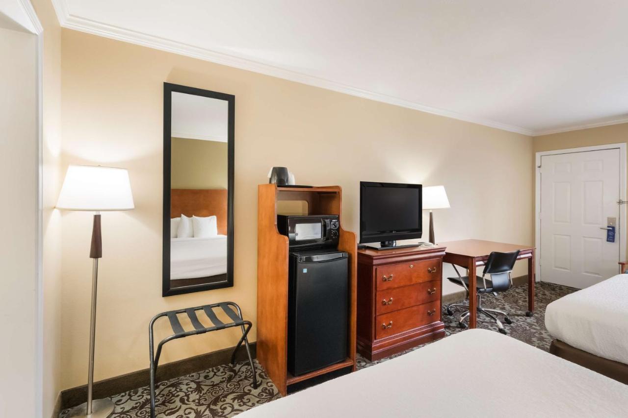 Best Western Конуей Екстериор снимка
